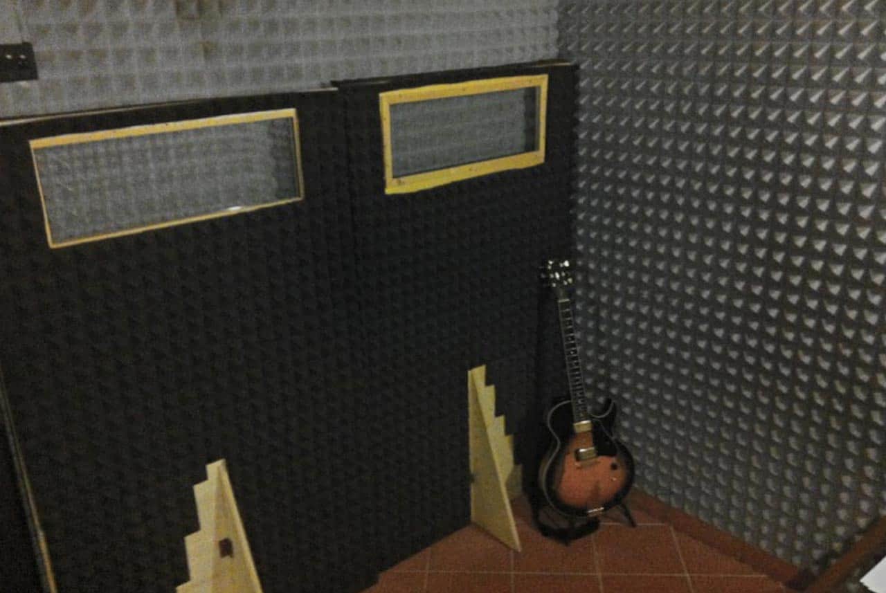 04 - BOX RECOVERY - Guitar recording - Recording room - Nuccia Studio - Roma - Prati